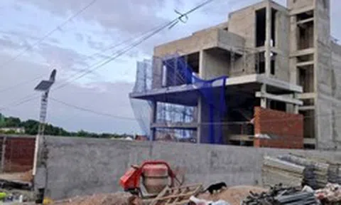 Bộ Xây dựng đề xuất miễn giấy phép xây nhà ở riêng lẻ dưới 7 tầng