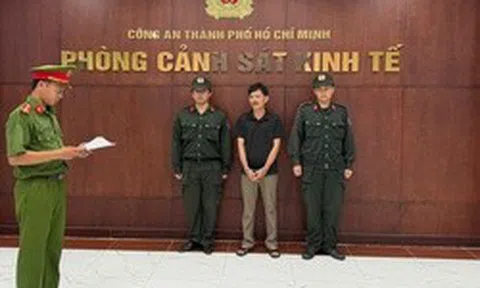 Công an TPHCM bắt giám đốc Công ty Tư vấn Đầu tư Thương mại Cửu Long