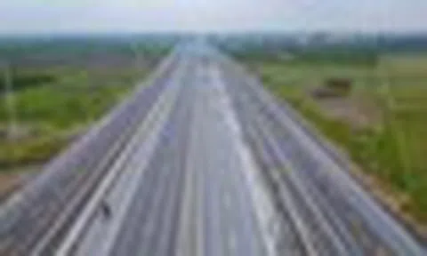 Việt Nam có một tuyến đường rộng kỷ lục 14 làn xe, kết nối 2 cao tốc trị giá 2,4 tỷ USD