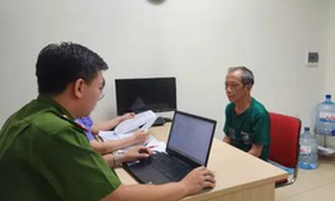 Hà Nội: Bắt nhóm đối tượng lừa chữa “bách bệnh” bằng nước ion kiềm, giao dịch gần 100 tỷ đồng