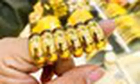Giao 6 lượng vàng 24k để nhận đất trong 10 năm, người đàn ông bất ngờ đòi hủy thỏa thuận, lấy lại toàn bộ vàng và trả đất