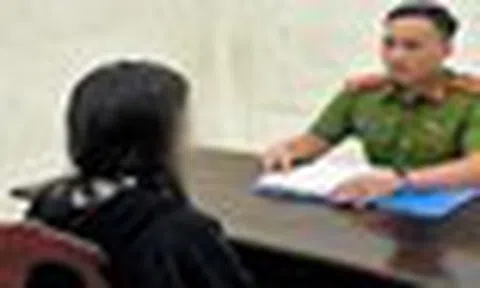 Vì sao chỉ cần có được số điện thoại, lừa đảo biết số tài khoản ngân hàng và số dư của nạn nhân?