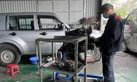 Nhiều chủ xe vẫn còn băn khoăn về xăng E10