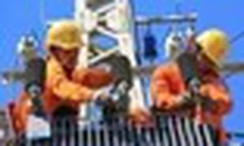 Tiêu thụ điện lập kỷ lục, Bộ Công Thương muốn áp dụng ngay khung giờ cao điểm mới