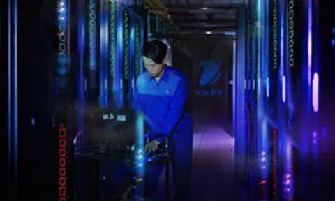 VNPT đặt cược gì khi cuộc đua viễn thông chuyển sang hạ tầng số?