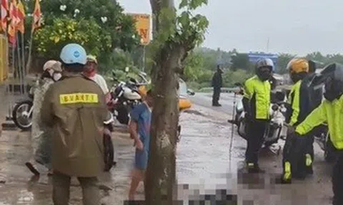 Hai cha con từ TPHCM đi mô tô phân khối lớn gặp nạn trên Quốc lộ 1