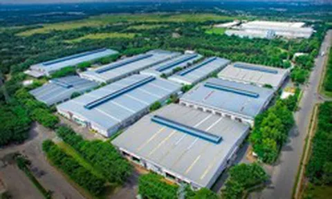 Thị trường logistics Việt Nam bùng nổ: Bất động sản công nghiệp "cháy hàng"