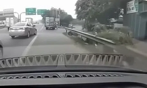 Xác minh việc tuyển sinh của người xưng thầy dạy lái xe hỏi CSGT 'em biết anh không'