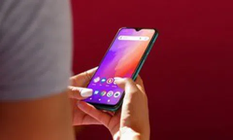 Điện thoại Android sau cùng cũng chỉ là thứ dùng tạm trong lúc chúng ta "tiết kiệm đủ tiền" mua iPhone?