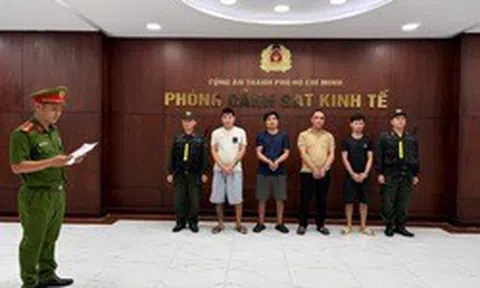 Bắt nhóm dùng hóa chất sản xuất giá đỗ, tuồn hơn 1.000 tấn ra thị trường