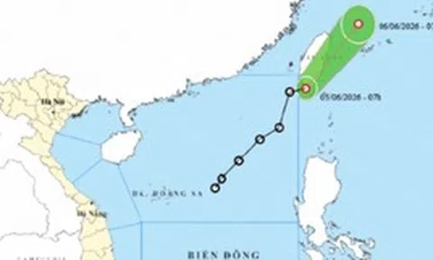 Tin mới nhất về áp thấp nhiệt đới và cảnh báo mưa lớn ở miền Bắc