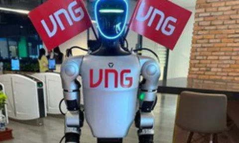 VNG cho Robot biểu diễn võ công trong ĐHĐCĐ, kỳ vọng có lãi trở lại vào năm nay