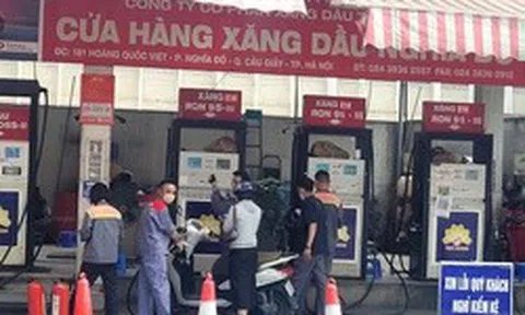 Xe quá cũ khuyến cáo dùng xăng E5, vậy xăng này bán ở đâu?