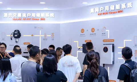 APsystems ra mắt các giải pháp lưu trữ năng lượng lai và độc lập lưới điện mới tại SNEC 2026