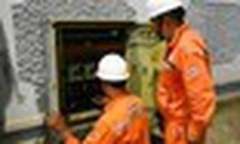 EVN hết lỗ lũy kế, gửi ngân hàng hơn 132.000 tỉ đồng