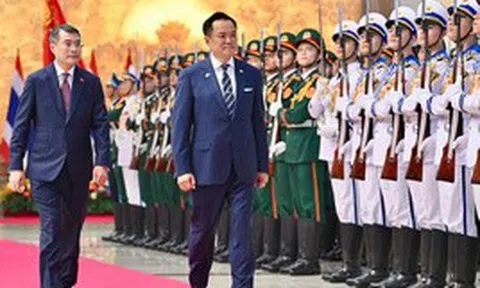 Thủ tướng Lê Minh Hưng chủ trì lễ đón chính thức Thủ tướng Thái Lan