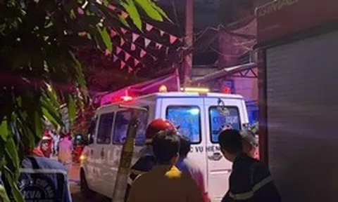 Đi học về, nam sinh bàng hoàng phát hiện cha tử vong trên tầng hai