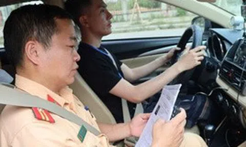 Bộ Công an đề xuất tăng câu hỏi lý thuyết và thời gian thi sát hạch lái xe