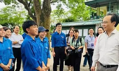 Bộ trưởng Hoàng Minh Sơn lưu ý nguyên tắc xử lí tình huống bất thường