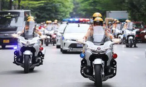 Công an Hà Nội thông báo tất cả người tham gia giao thông từ 7h30 sáng nay