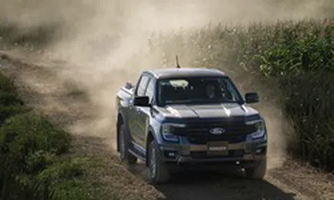 Ford Ranger 2026 thêm nhiều nâng cấp, giá khởi điểm giữ nguyên từ 707 triệu đồng