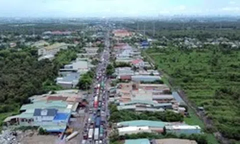 Tháo “nút thắt cổ chai” gây kẹt xe cửa ngõ Tây Ninh - TPHCM