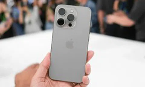 Mẫu iPhone từng có giá 35 triệu đồng nay giảm sâu, chỉ còn từ 17 triệu