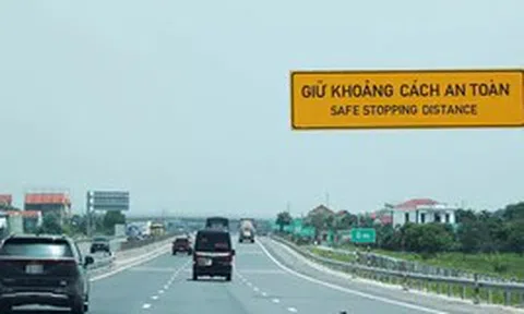 Bổ sung biển báo khoảng cách trên 7 tuyến cao tốc, chốt hạn 31/10